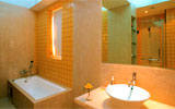 hotel fariyasr,amenities and services